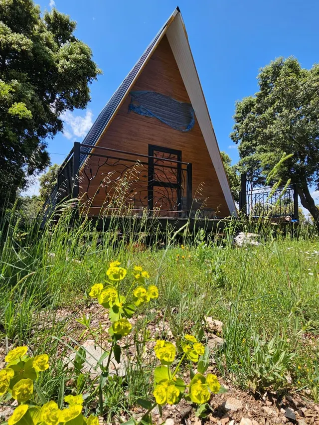 TERRENO CON VIVIENDA