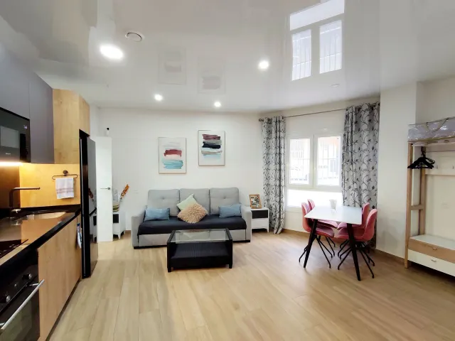 Apartamento 1 habitación 47m² en venta - Estacion de autobus - foto 5