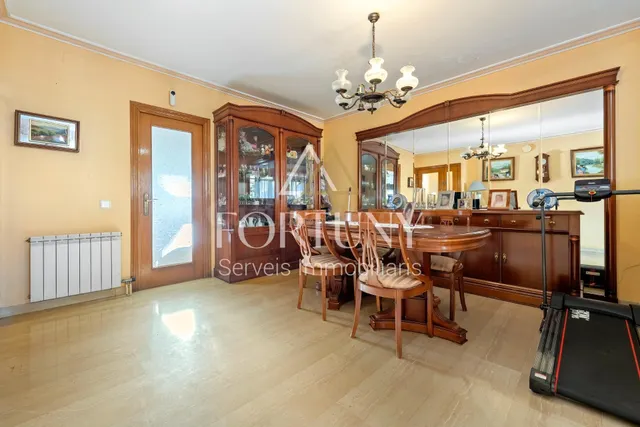 Casa adosada en venta Passeig Misericòrdia, Reus. - foto 3