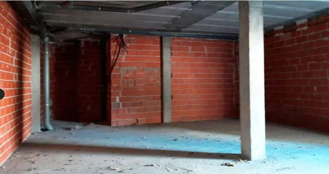 LOCALES COMERCIALES EN PUEBLA DE LILLO DESDE 58.000 EUROS — 6