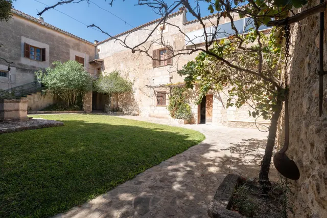 MAGNIFICA POSSESSIÓ DEL S.XIV EN SINEU - foto 2