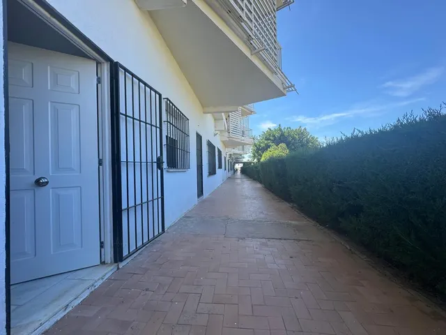 Local comercial 2 habitaciones 57m² en venta - Marbella — 16