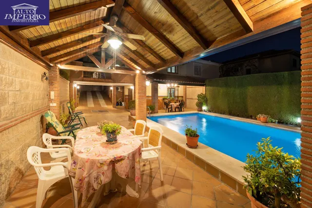 VIVIENDA PAREADA EN MONTELUZ — 12