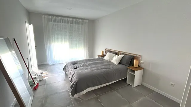 Casa en venta en Cantillana con terraza, patio y amplia suite con vestidor — 12