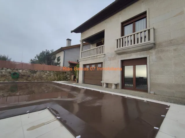 REF 2875 CHALET 3 DORM. CON PISCINA COMO NUEVO ( O ROSAL ) — 3