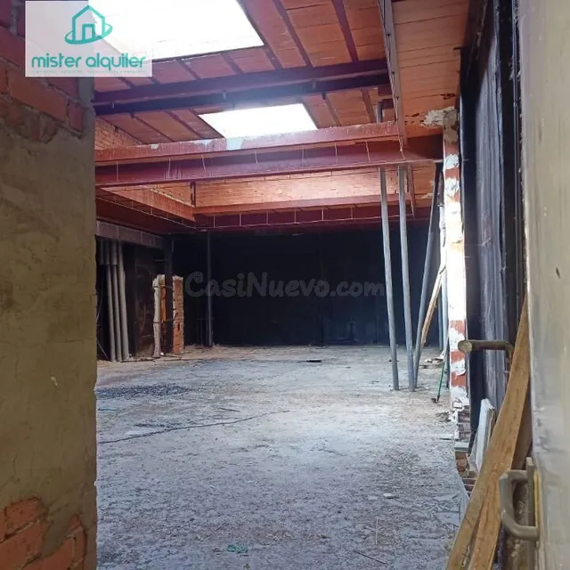 LOCAL COMERCIAL EDIFICIO DE PLANTA BAJA Y 2 ALTURAS EN EL CE - foto 5