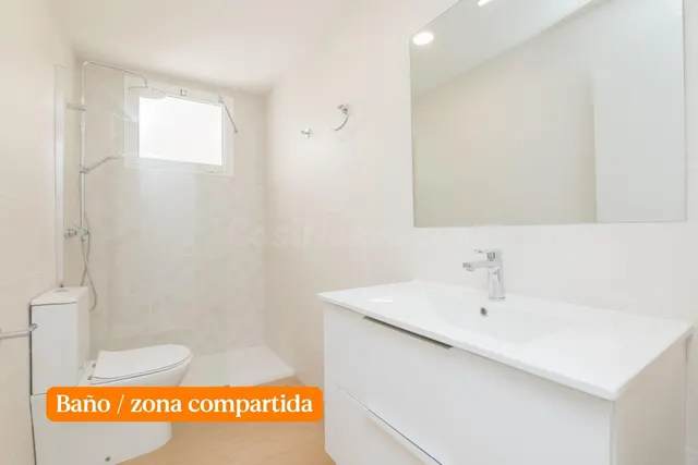 PISO COMPARTIDO,  habitación nº 2 CAMA 1.35cm — 5