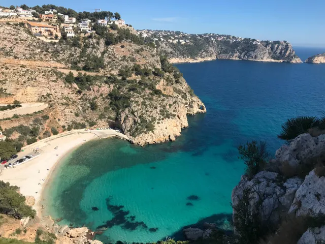 Villa Solana. Impresionante villa de nueva construcción en venta con vistas al mar — 32