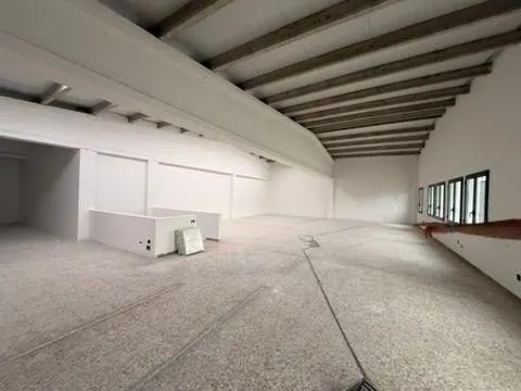 NAVE INDUSTRIAL  EN REUS CON GRAN PATIO PRIVADO — 15