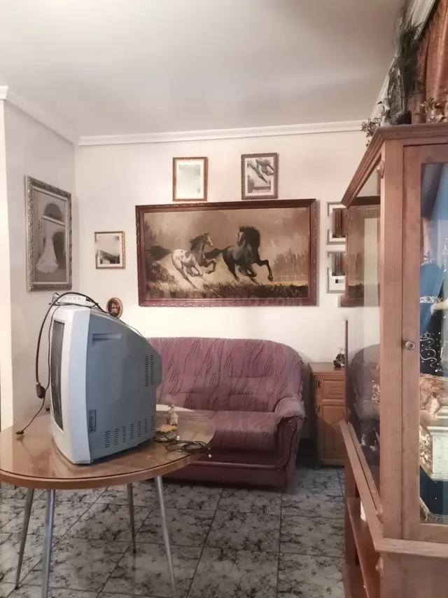 SE VENDE PISO ZONA SAN ILDEFONSO - foto 4