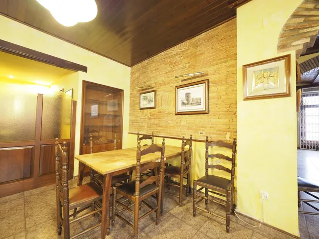 RESTAURANTE EN PLENO CENTRO DE LA CIUDAD - foto 2