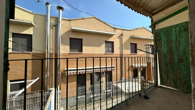 Casa Alagón — 35