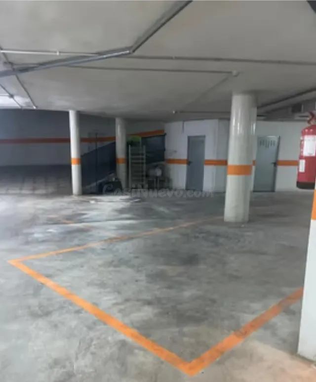 Venta de LOTE de PARKINGS con rentabilidad