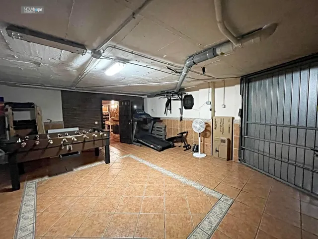 ADOSADO EN ESTACIÓN DE CÁRTAMA — 17