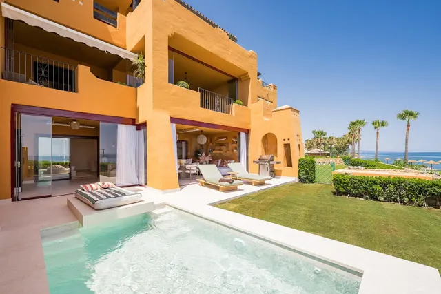 Elegancia y Confort Absoluto en La Costa del Sol. - foto 4