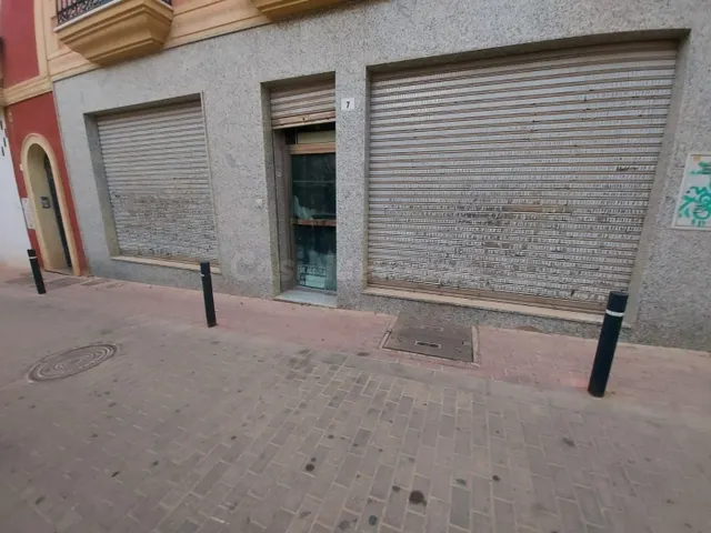 Local comercial en alquiler en el centro de El Ejido — 2