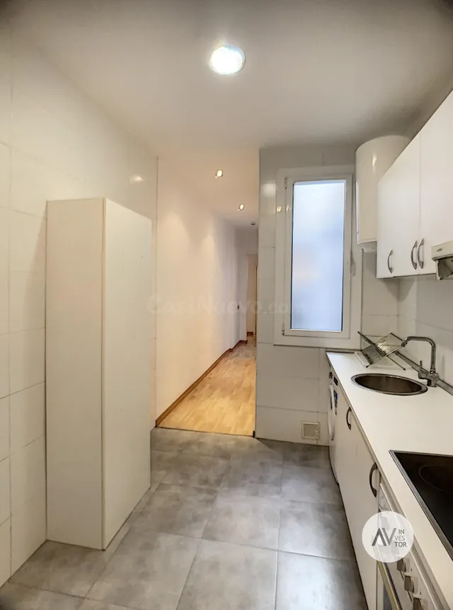 Exclusivo piso de 200 m2 en finca clásica en Sarrià-Sant Ger - foto 2