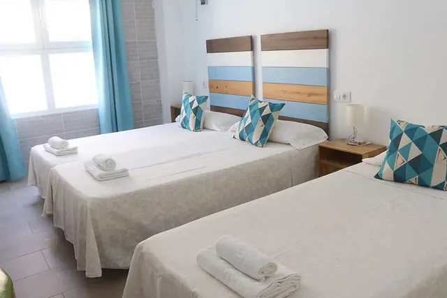 Piso 18 habitaciones 840m² en venta - Calpe — 40