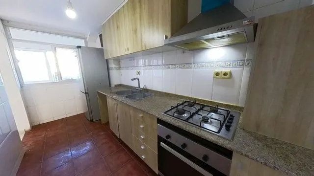 OPORTUNIDAD! PISO MUY LUMINOSO — 12