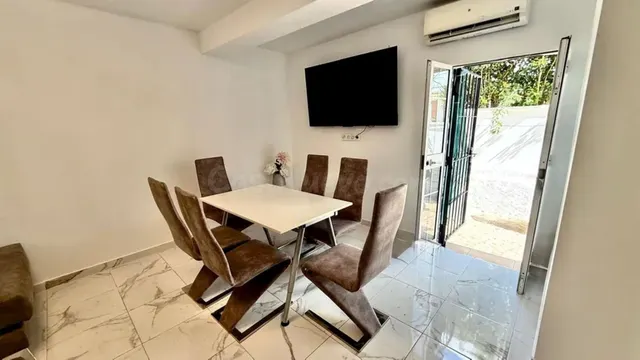 Planta baja 3 habitaciones 110m² en venta - Myramar — 3