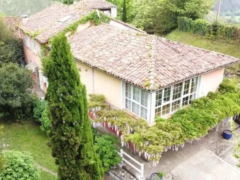 Casa con terreno en Mesariegos, Parres - foto 2