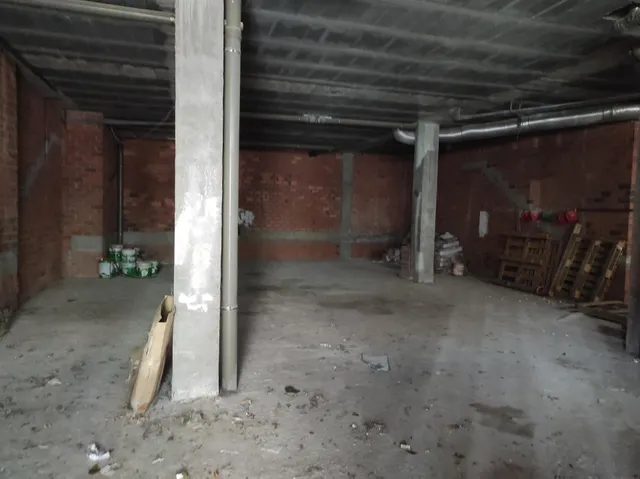 LOCAL COMERCIAL EN MILLADOIRO — 6