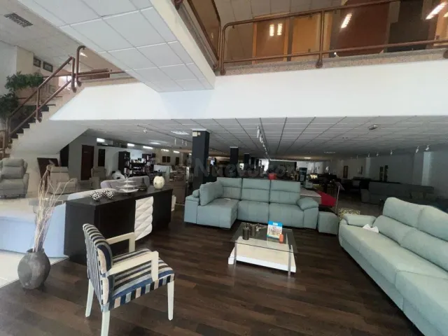 OPORTUNIDAD: SE VENDE NAVE EN CARRETERA DE SANTIAGO (COLES) - foto 3