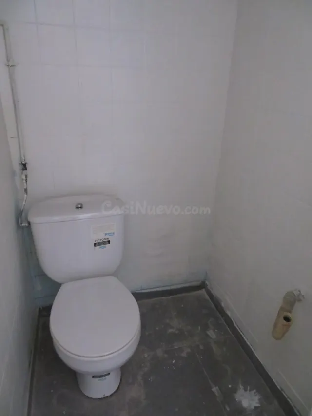 LOCAL DE 20M2 EN LA ZONA DE LAS PLANAS - foto 4