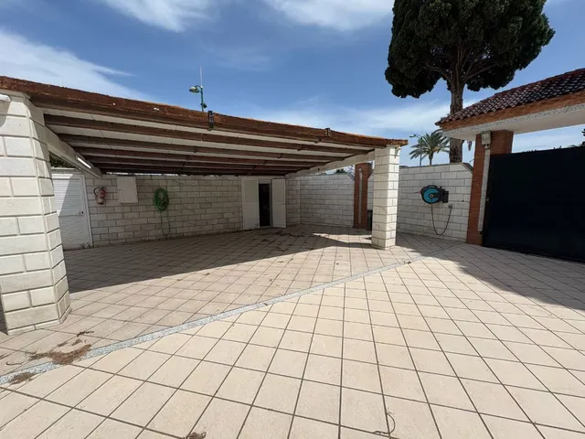 Chalet 8 habitaciones 700m² en venta - Centro — 36