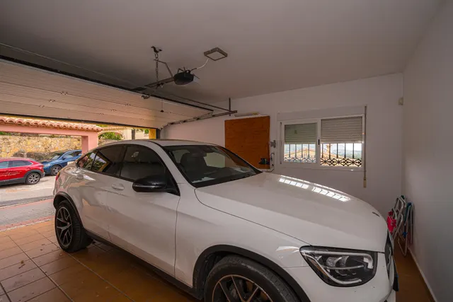 Villa  de 5 dormitorios en venta en Orba, Costa Blanca. — 12