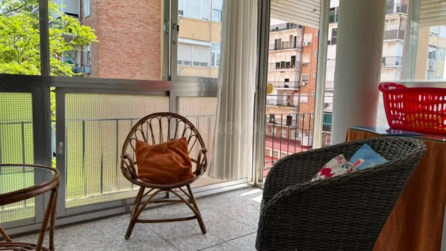 HABITACIÓN DE ALQUILER EN EL JUNCAL - foto 4