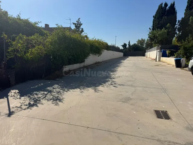 Terreno urbano para construcción de vivienda unifamiliar - foto 2