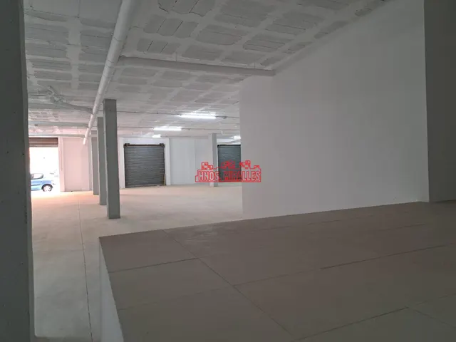 ¡MAGNÍFICO LOCAL EN ZONA NUEVA DE ALMORADÍ! IDEAL PARA SUPERMERCADOS O NEGOCIOS AMPLIOS — 2