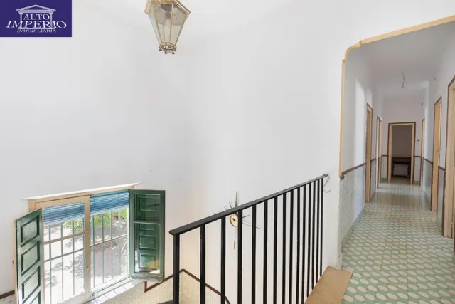 Casa con gran solar — 20