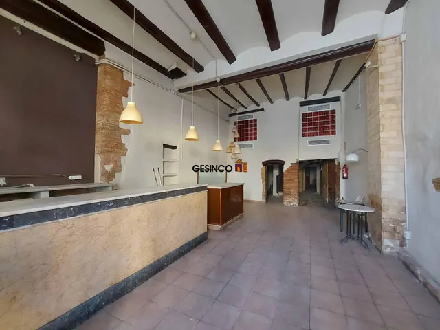 CASA PARA REHABILITAR EN CASCO ANTIGUO — 2