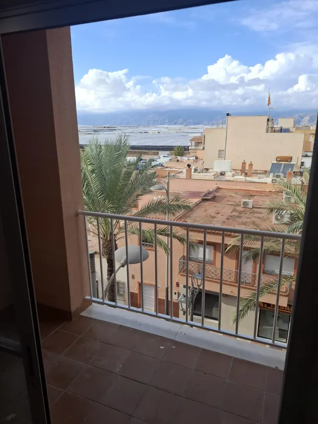 Acogedor Piso en Roquetas de Mar con Vistas y Terraza — 17