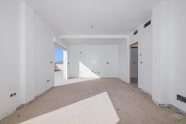 EDIFICIO EN VENTA EN MORALEDA DE ZAFAYONA — 10