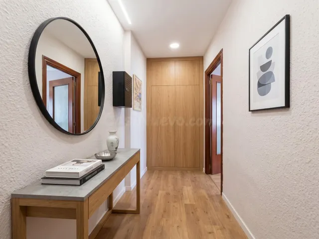 Ático en venta en Viladecans – Amplio, céntrico y con ascens - foto 5
