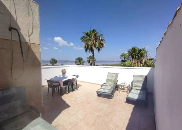 Chalet exclusivo con vistas a la Laguna de la Sal en Torrevieja — 31