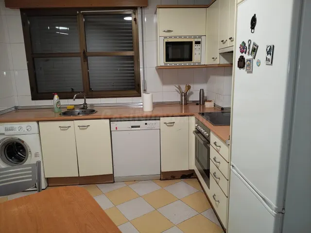 Se vende piso en el centro de Ponferrada - foto 5
