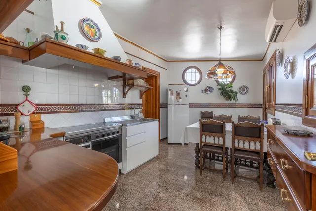 Impresionante chalet en Los Rebites!!! Con 1667 M2 de parcela. — 10