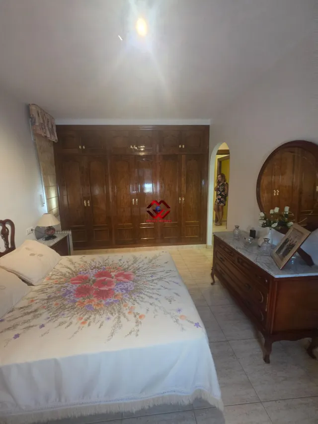 Villa en esquina con piscina privada, garaje a 800 m de la playa en Santiago de la Ribera — 27