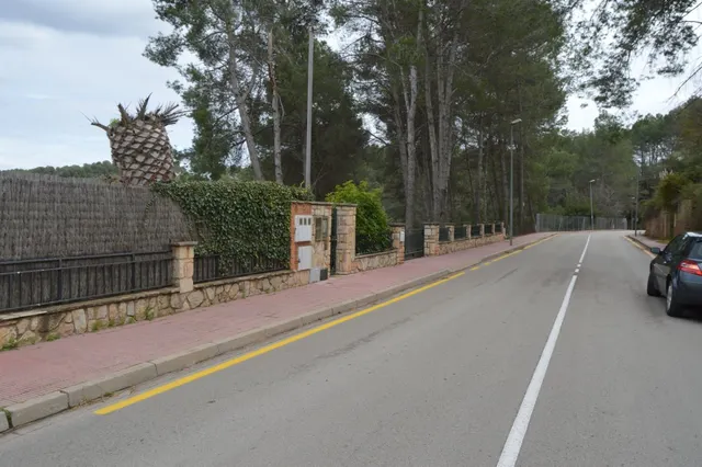 PARCELA EN VENTA EN EL MEJOR SITIO DE CORBERA DE LLOBREGAT (BARCELONA) — 10