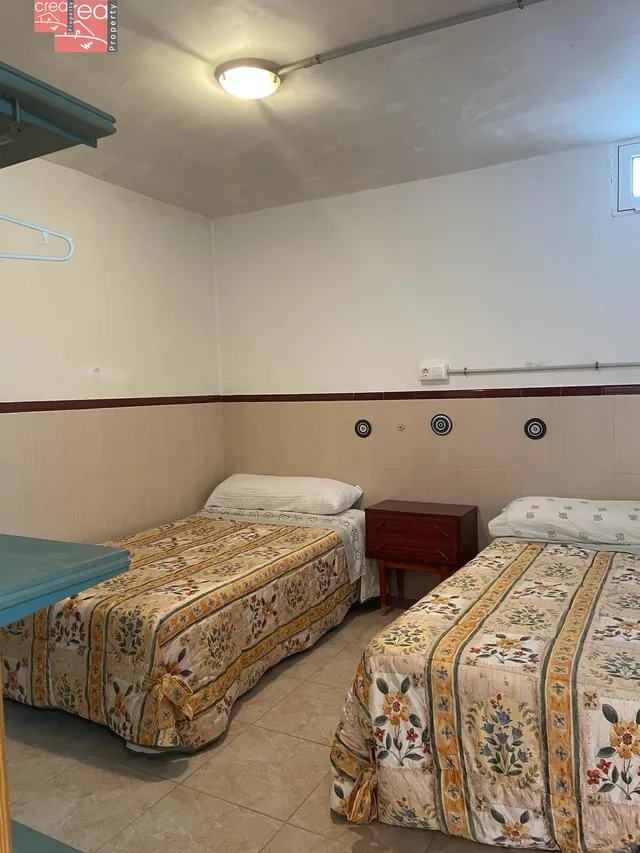 OPORTUNIDAD PARA UN GRAN INVESION DUPLEX CON PARCELA DE 250M2 SEMI CONSTRUIDO CON PROYECTO APROBADO — 9