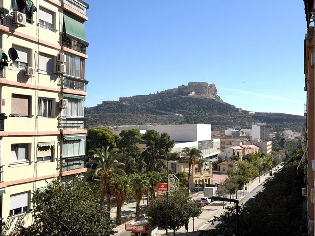 Piso 3 habitaciones 95m² en alquiler - Campoamor — 8