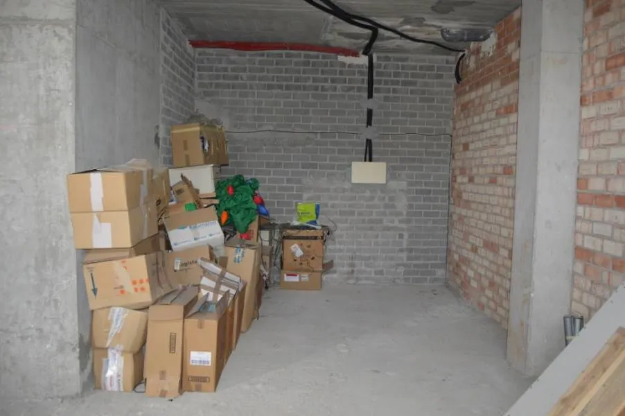 VENTA / ALQUILER LOCAL COMERCIAL COLINDRES