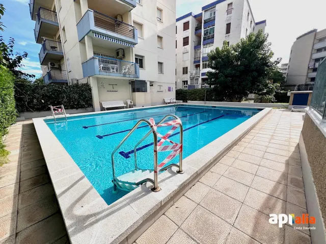 PISO EN SALOU DE 3 habitaciones — 12