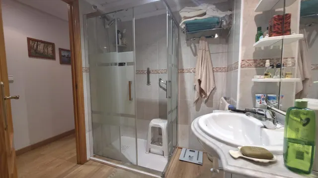 Apartamento 2 habitaciones 94m² en venta - Estacion de autobuses — 12