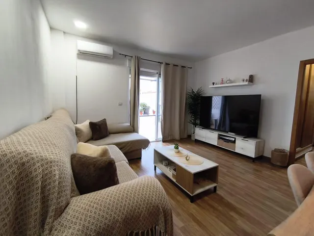 “Barbacoas, siestas y cenas bajo las estrellas: terraza de 90 m2” — 31