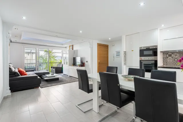 Apartamento 2 habitaciones 82m² en venta - Centro — 11